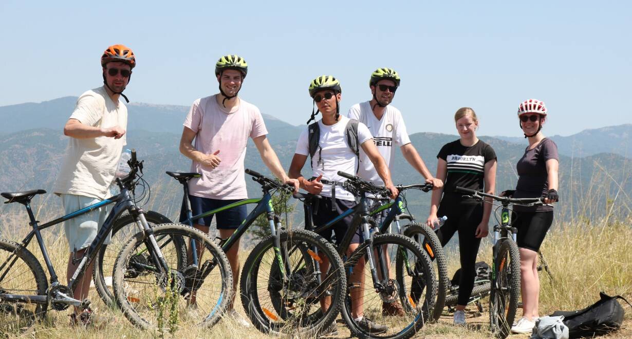 Servië Actief & Cultuur: Novi Sad, Arandjelovac & Belgrado - ServiëBike tour Fruška Gora, bezoek klooster van Fruska Gora en Scremski Karlovci