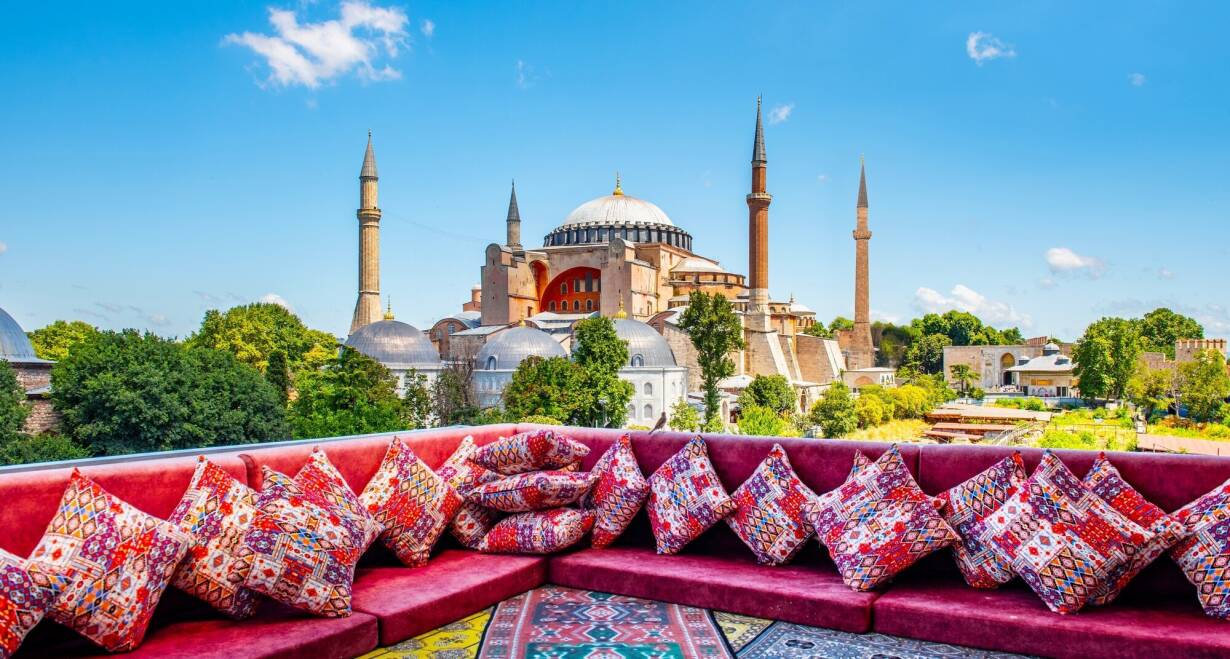 Turkije: ondergrondse steden in Cappadocië, dal van Göreme en het strand in Antalya - TurkijeIstanbul